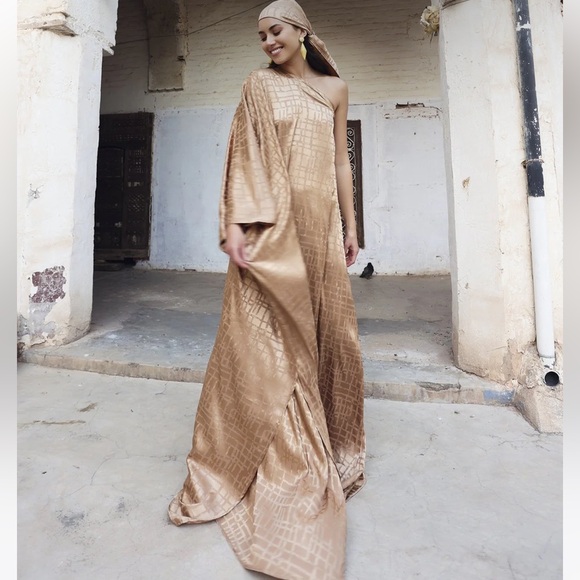 Diarrablu Satu Dress - Picture 3 of 8